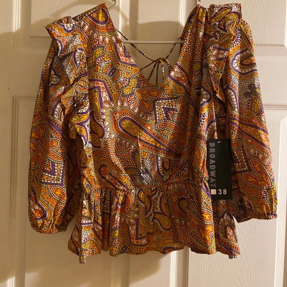 Broadway 38 Multicolor V Neck size M - Picture 1 of 4